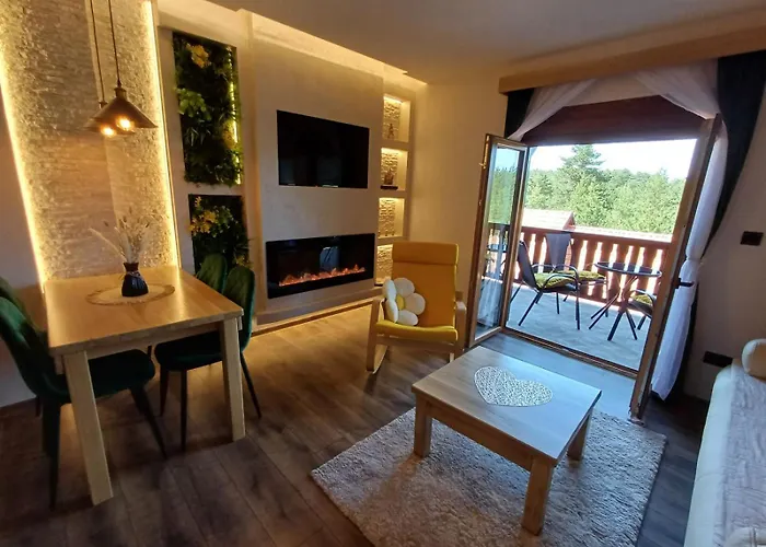 Tara Malesevic - 4 Lux Apartment Kaludjerske Bare